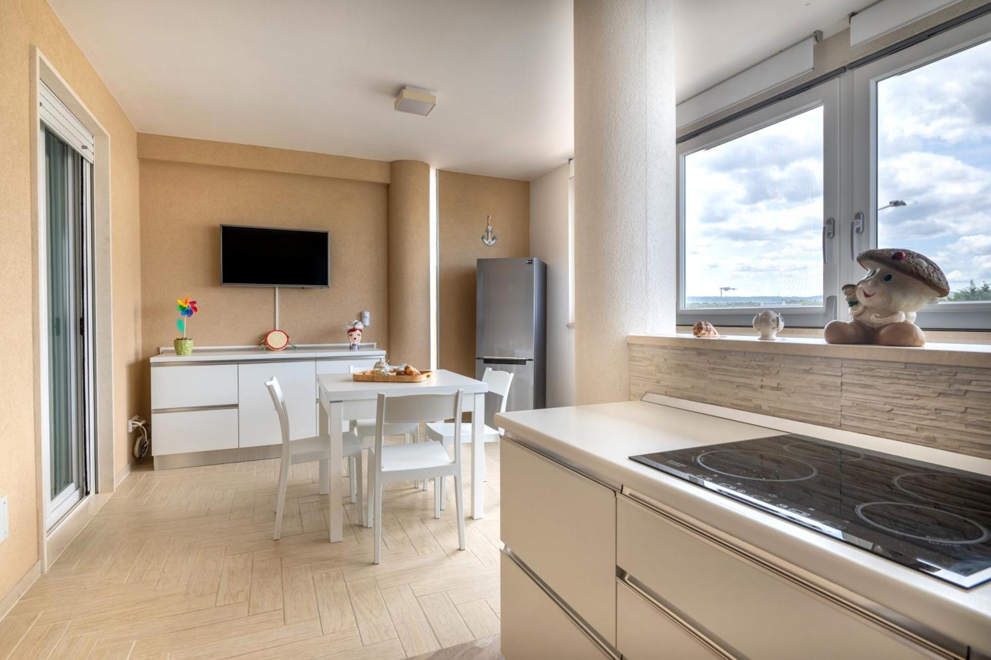 Monopoli Favolosa - Spacious 100Mq Apt. W/ Parking 외부 사진