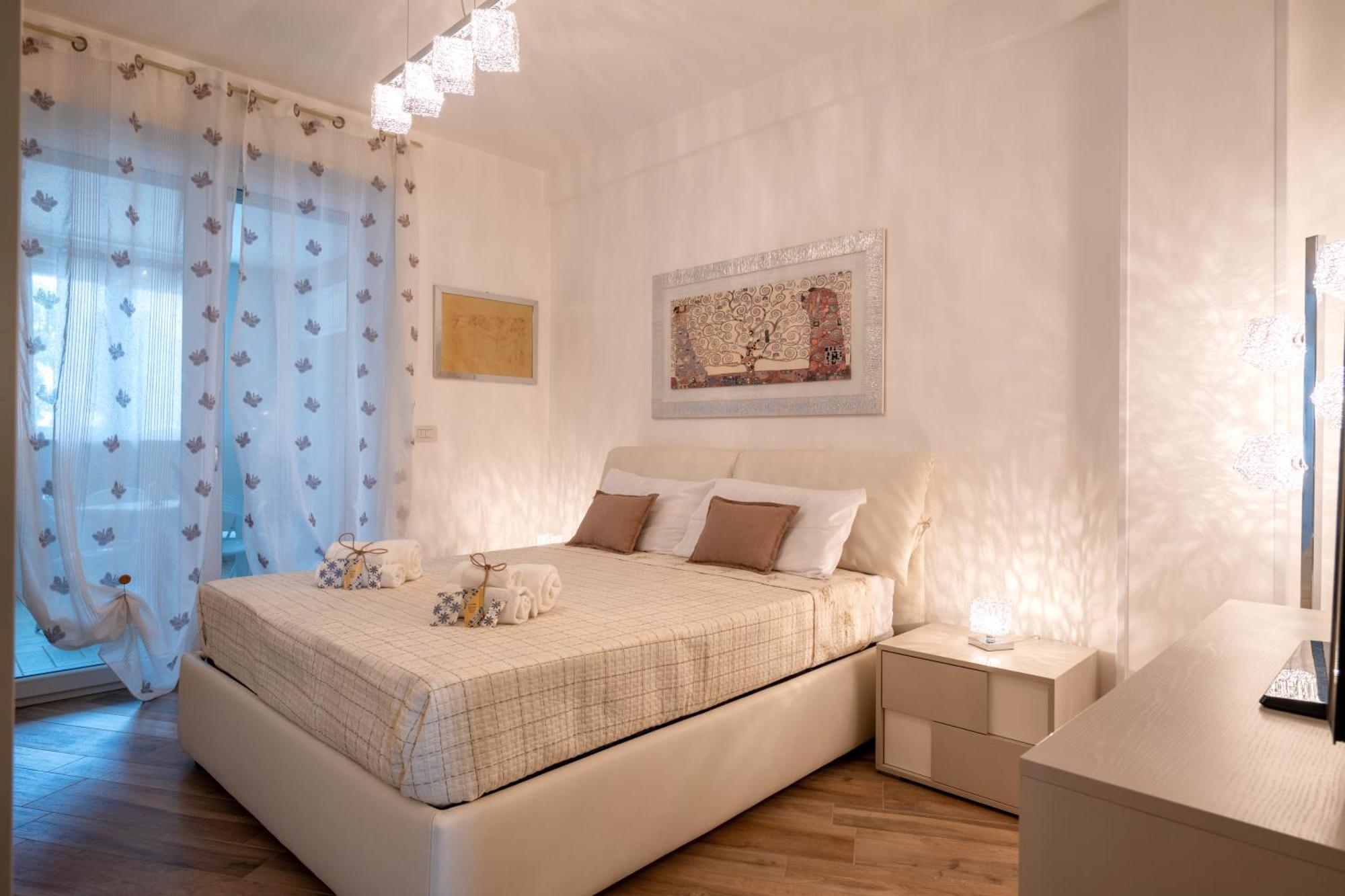 Monopoli Favolosa - Spacious 100Mq Apt. W/ Parking 외부 사진